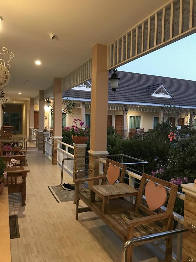 Suksopha Resort Прачуапкхирикхан Экстерьер фото