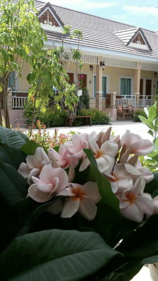 Suksopha Resort Прачуапкхирикхан Экстерьер фото
