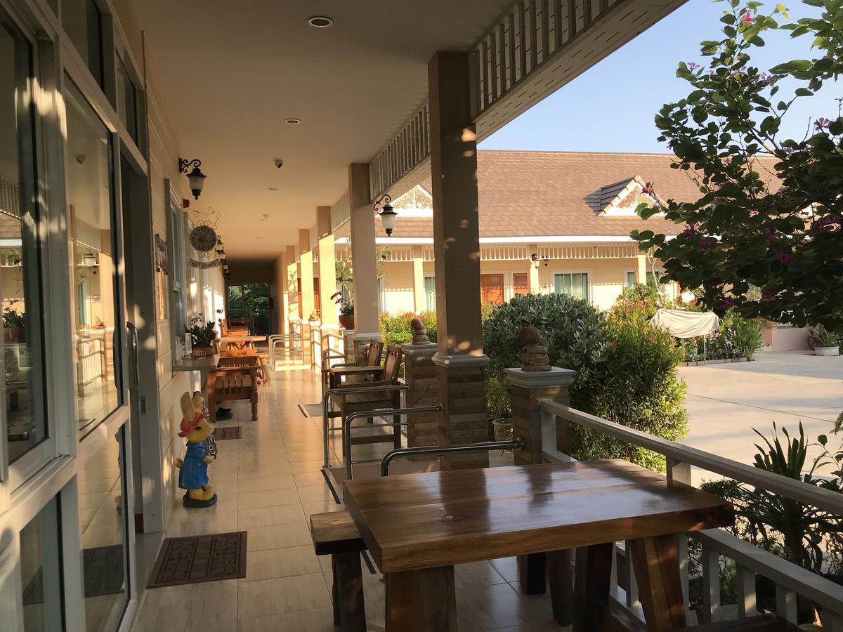 Suksopha Resort Прачуапкхирикхан Экстерьер фото